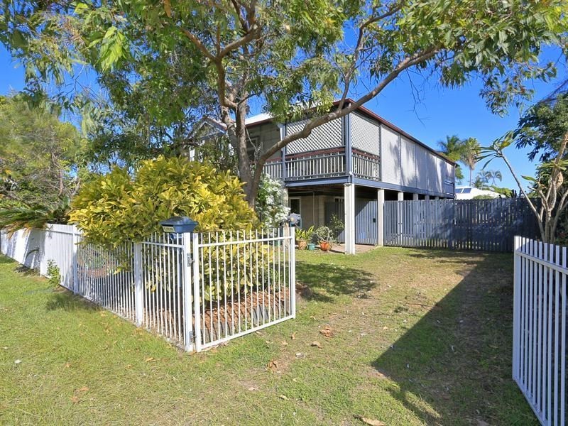 29 Pitt Street, Bundaberg South QLD 4670