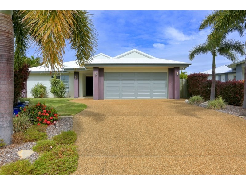 11 Sundance Place, Bargara QLD 4670