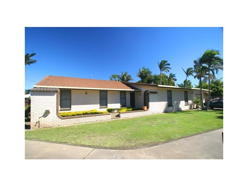 11 Smyth Street, Bundaberg QLD 4670