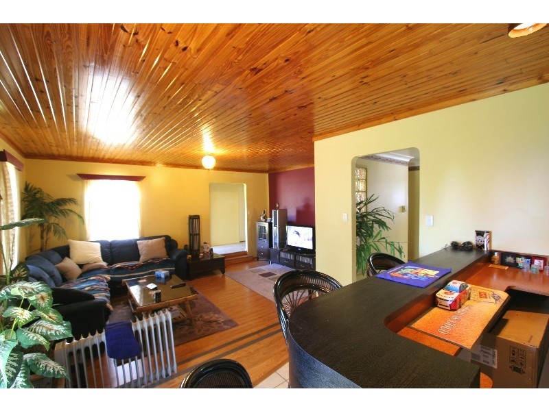 11 Smyth Street, Bundaberg QLD 4670