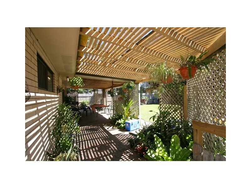 11 Smyth Street, Bundaberg QLD 4670
