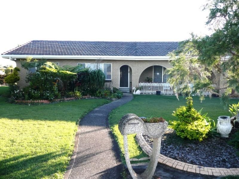 4 Walk Street, Bundaberg QLD 4670
