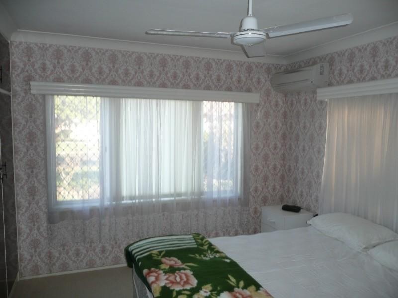 4 Walk Street, Bundaberg QLD 4670