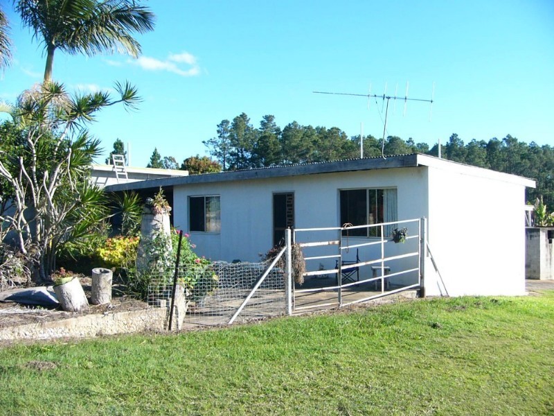1749 Moorlands Road, Bundaberg QLD 4670
