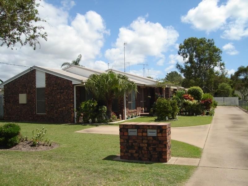 2/381 Bourbong Street, Bundaberg QLD 4670