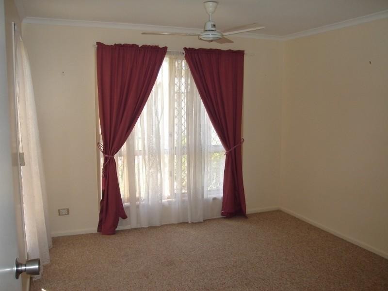 2/381 Bourbong Street, Bundaberg QLD 4670