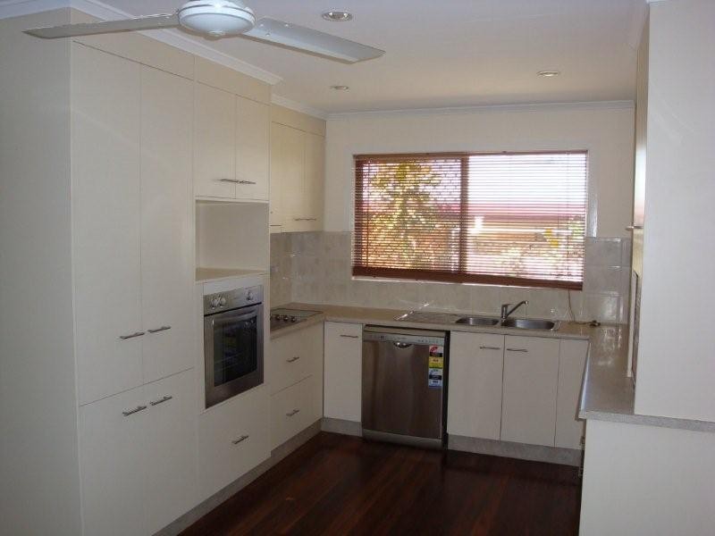 9 Richards Street, Bundaberg QLD 4670