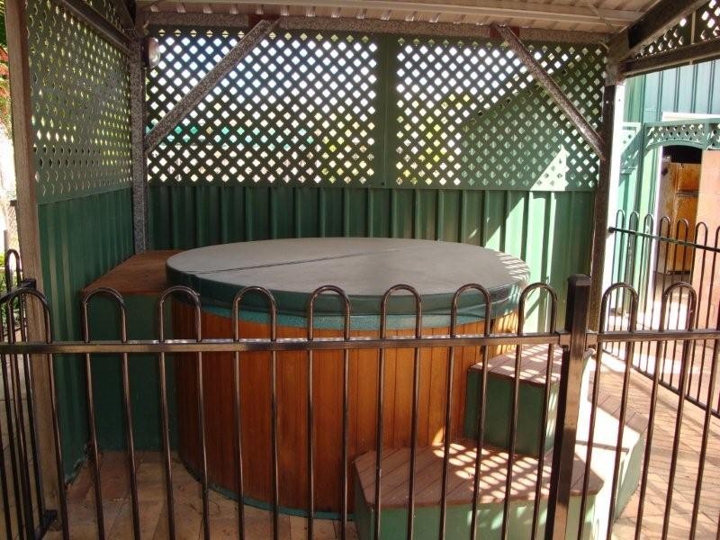 9 Richards Street, Bundaberg QLD 4670