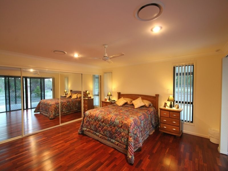 15 Oak Avenue, Coonarr QLD 4670