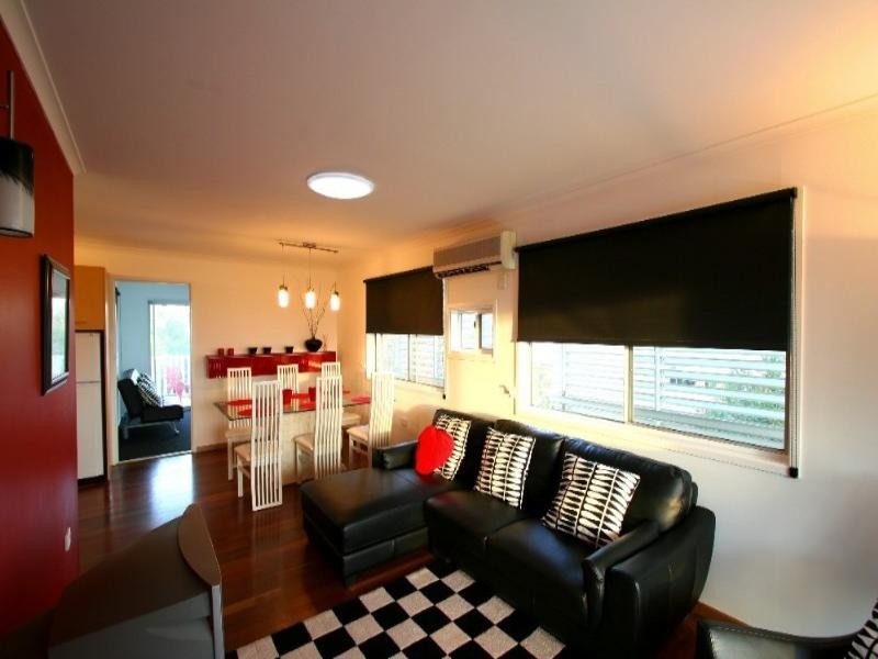 56 Welch Street, Elliott Heads QLD 4670