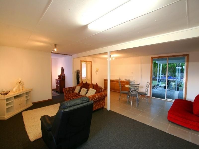 56 Welch Street, Elliott Heads QLD 4670