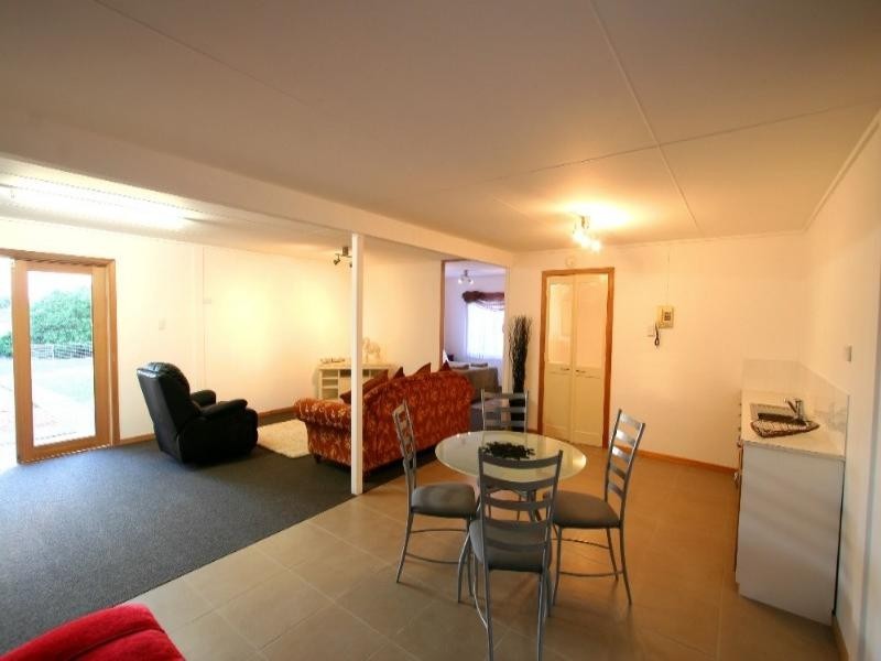 56 Welch Street, Elliott Heads QLD 4670