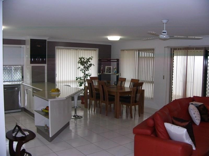 30 Lovers Walk, Bundaberg QLD 4670