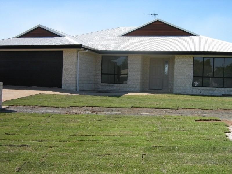 12 Freeman Street, Bundaberg QLD 4670