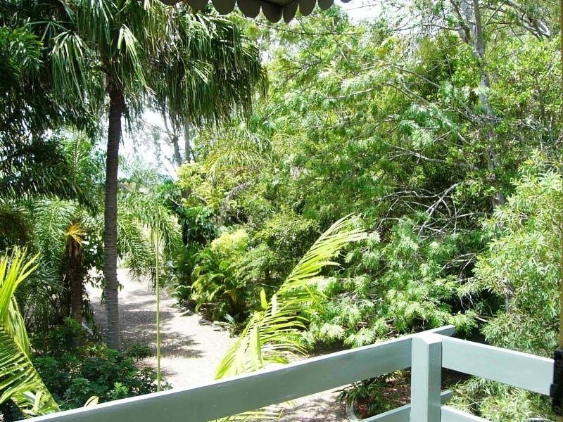 Moore Park Beach QLD 4670