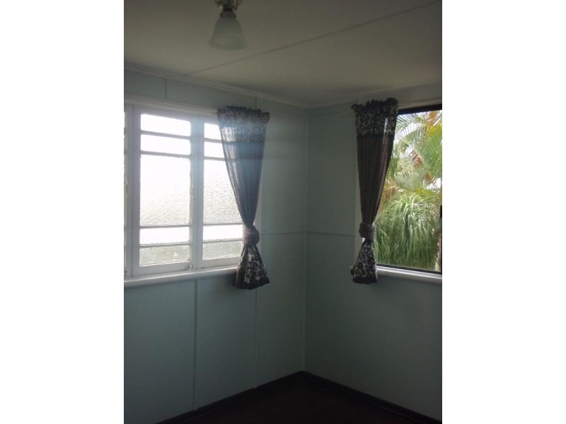 22 Glenmorris Street, Bundaberg QLD 4670
