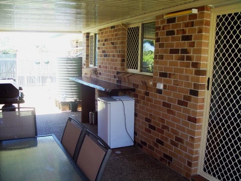 2 Metcalfe Court, Bundaberg QLD 4670