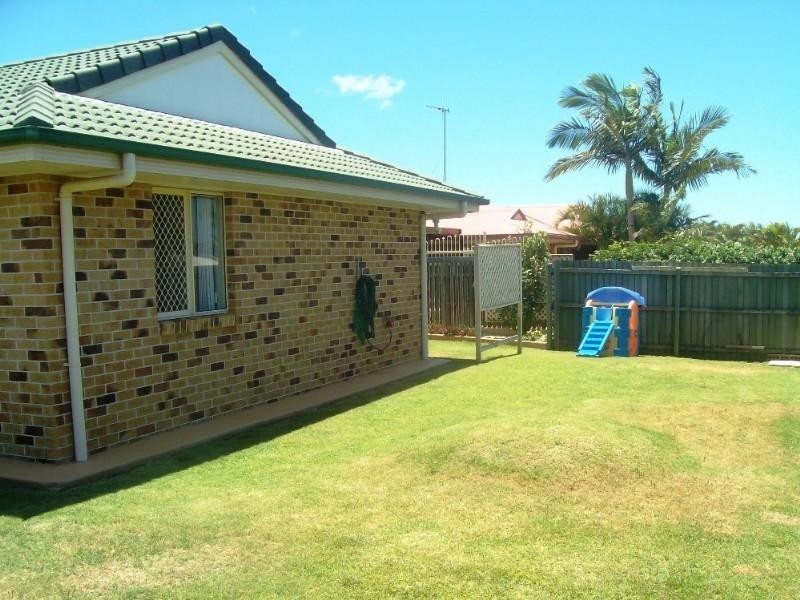 2 Metcalfe Court, Bundaberg QLD 4670