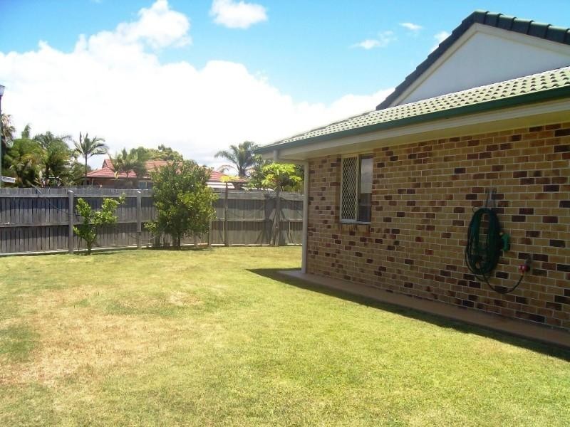 2 Metcalfe Court, Bundaberg QLD 4670