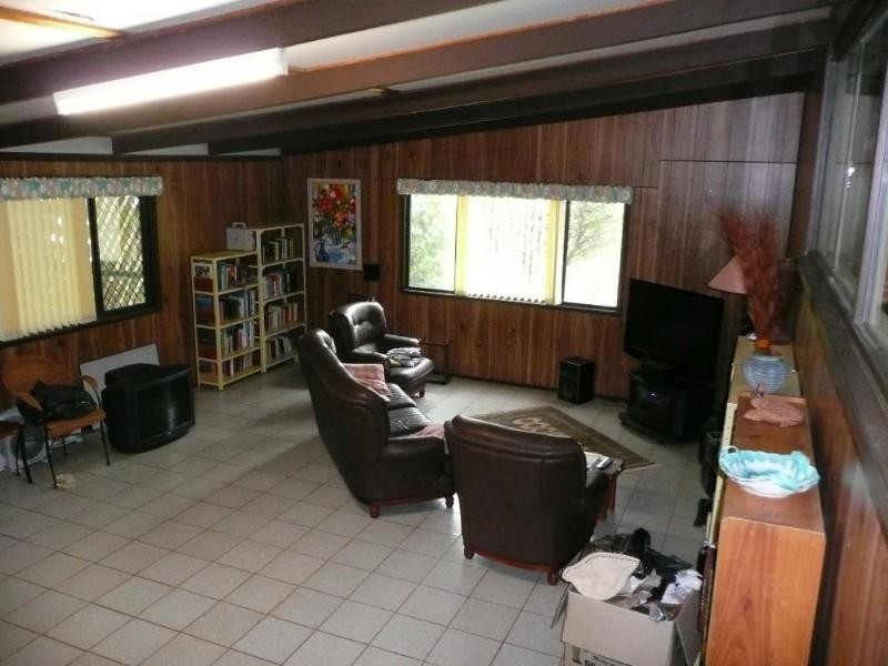 217 Bargara Road, Bundaberg QLD 4670