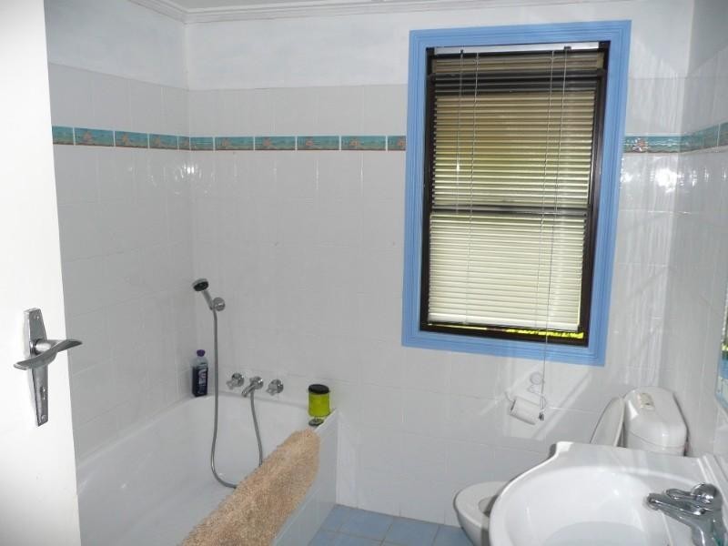 217 Bargara Road, Bundaberg QLD 4670