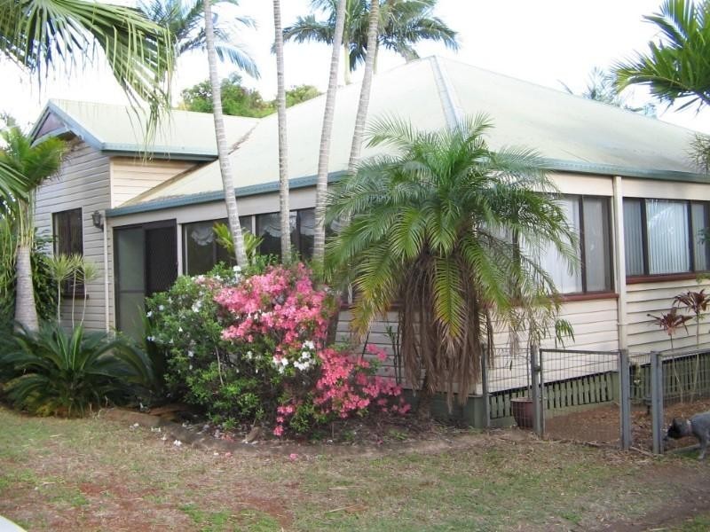 217 Bargara Road, Bundaberg QLD 4670