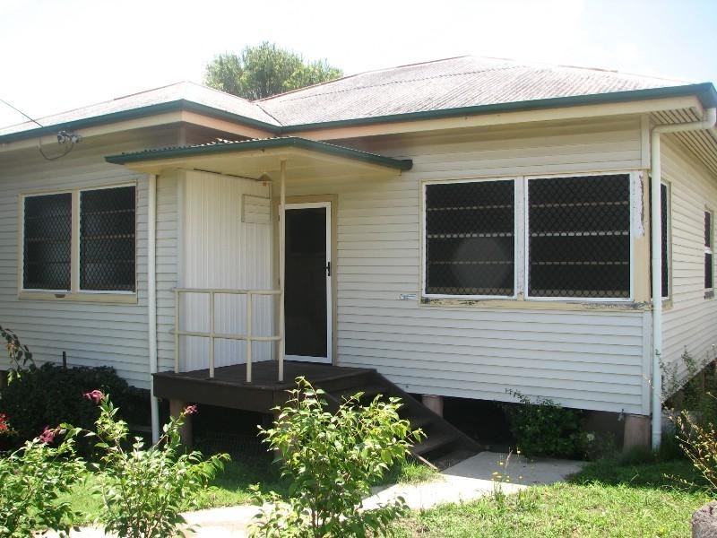 3 Lamb Street, Bundaberg QLD 4670