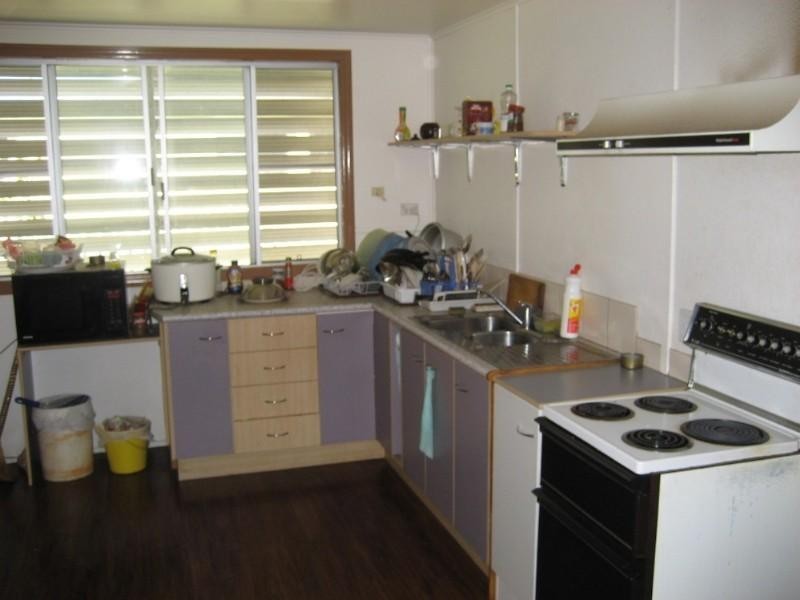 12 Cran Street, Bundaberg QLD 4670