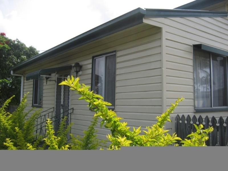 12 Cran Street, Bundaberg QLD 4670