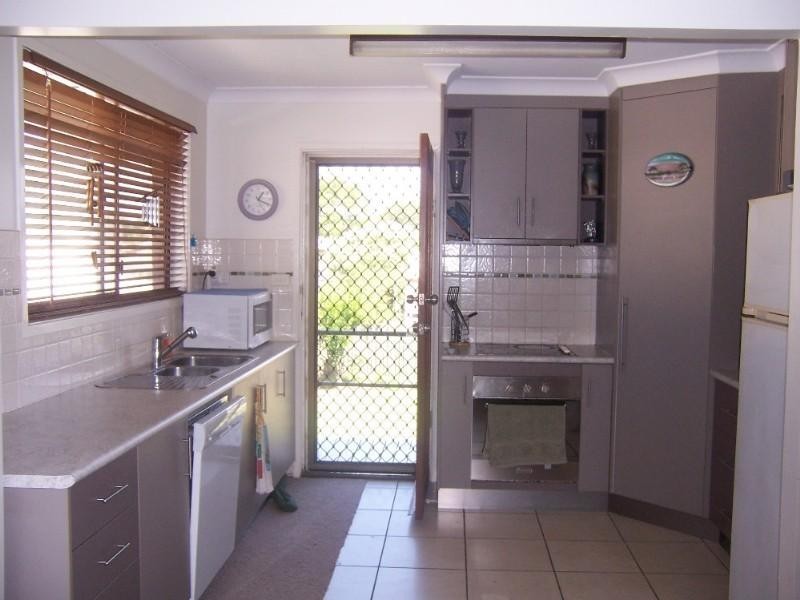 34 Pickett Street, Svensson Heights QLD 4670