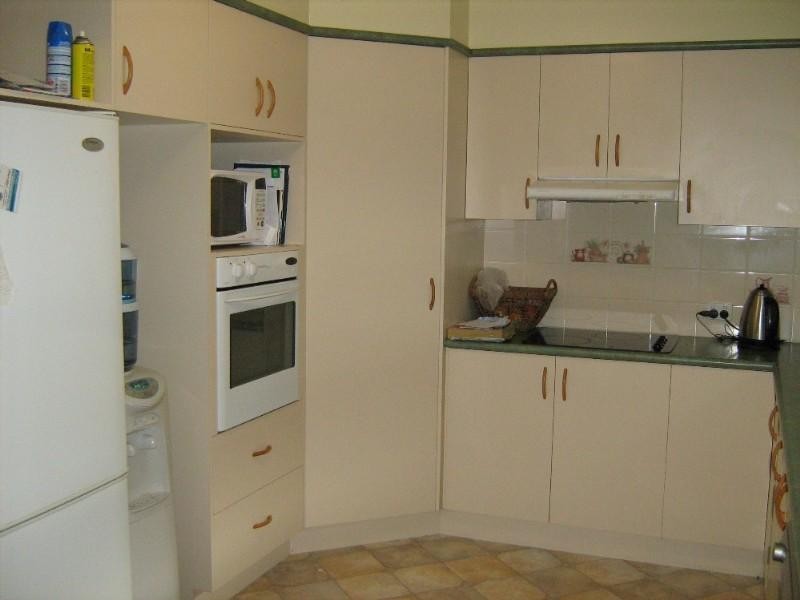 14 Marshall Street, Avenell Heights QLD 4670