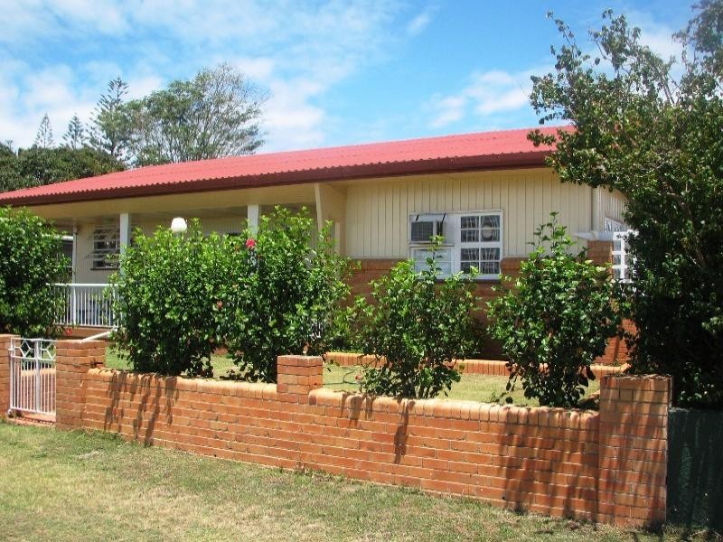 80 Elliott Heads Road, Bundaberg QLD 4670