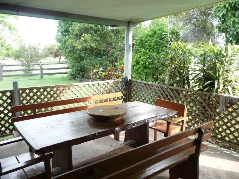 32 Henricksens Road, Bundaberg QLD 4670