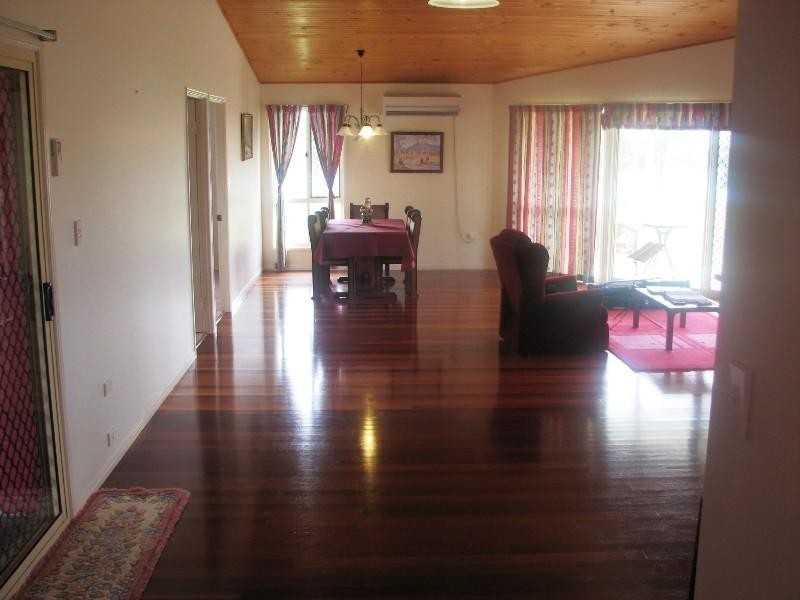 Elliott Heads QLD 4670