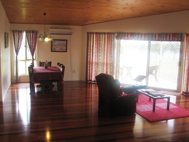 Elliott Heads QLD 4670