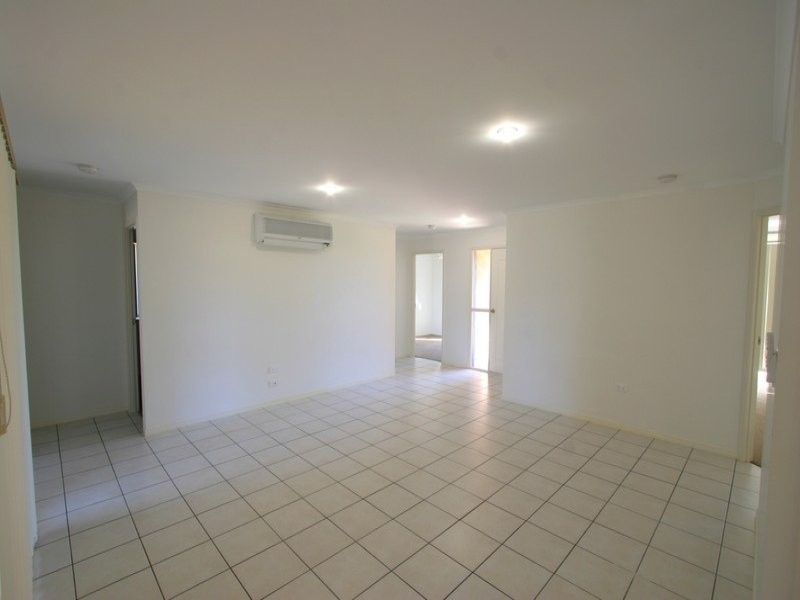 7 Finbay Avenue, Avoca QLD 4670