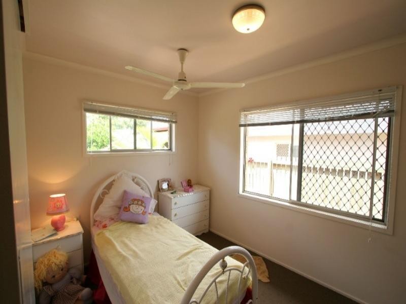 4 Newitt Street, Thabeban QLD 4670