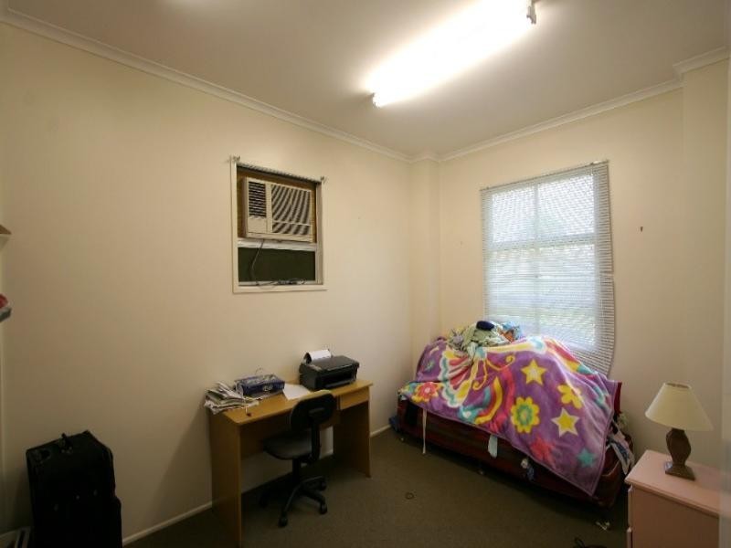 4 Newitt Street, Thabeban QLD 4670