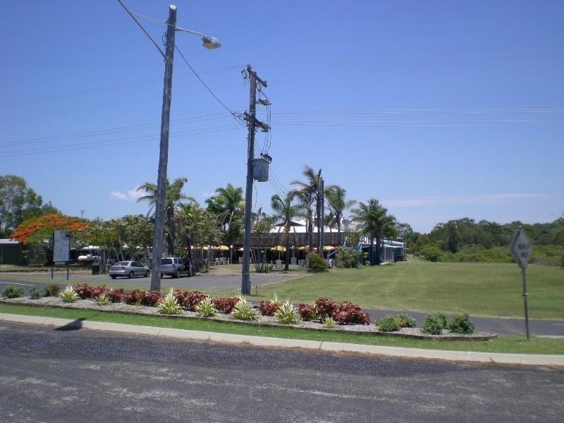 172 The Esplanade, Woodgate QLD 4660