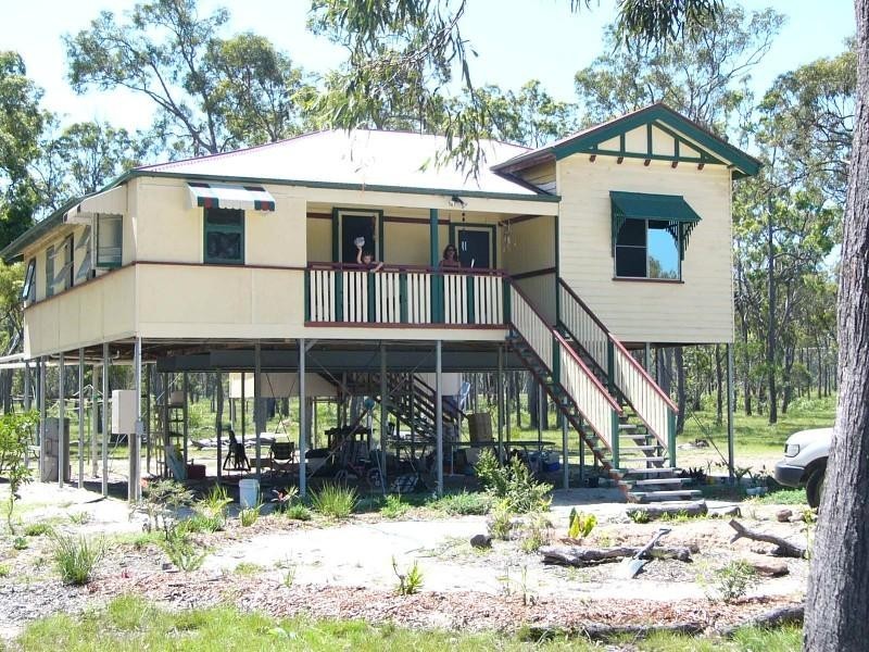 Moore Park Beach QLD 4670