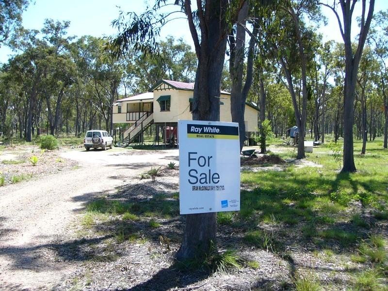 Moore Park Beach QLD 4670