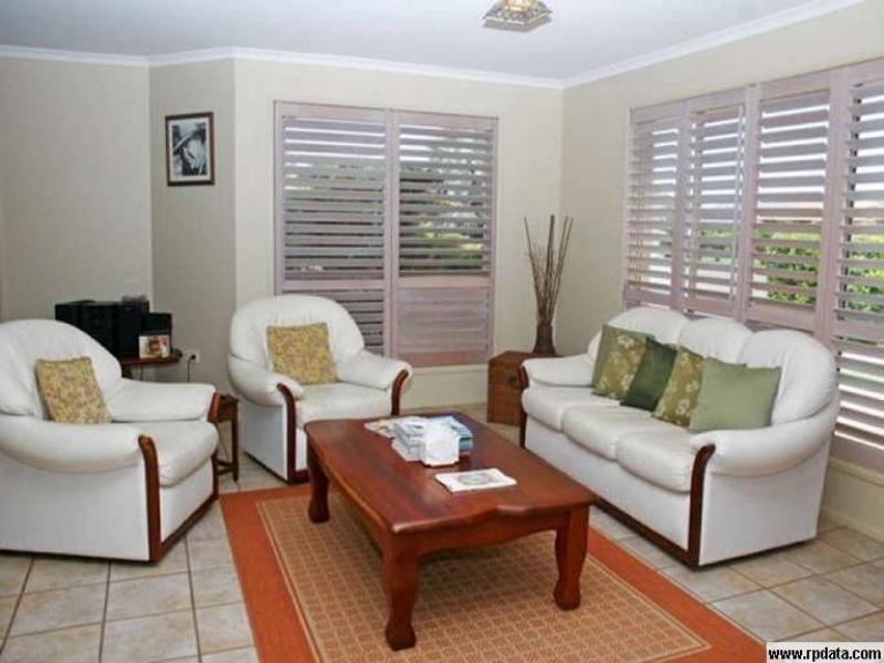 207 Barolin Esplande, Coral Cove QLD 4670