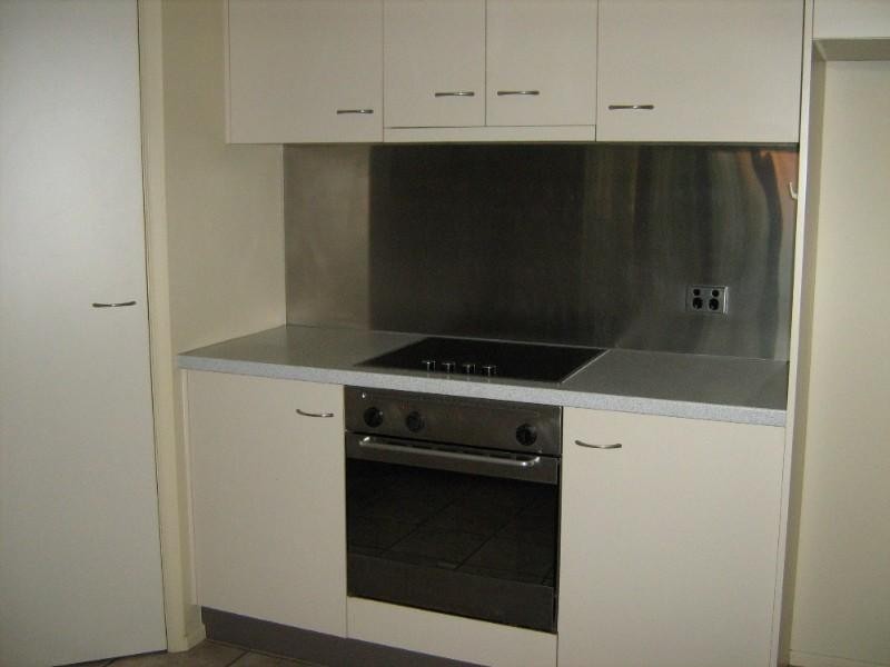 207 Barolin Esplande, Coral Cove QLD 4670