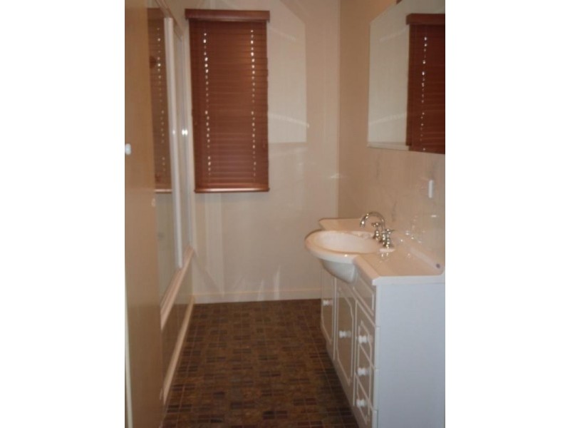 48 Baker Street, Bundaberg QLD 4670