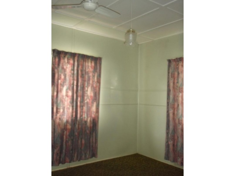 48 Baker Street, Bundaberg QLD 4670