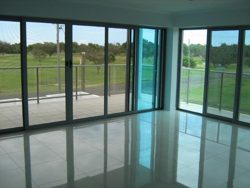 1/11 McCavanagh Street, Bargara QLD 4670