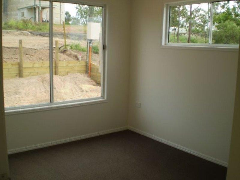 23 May Street, Gin Gin QLD 4671