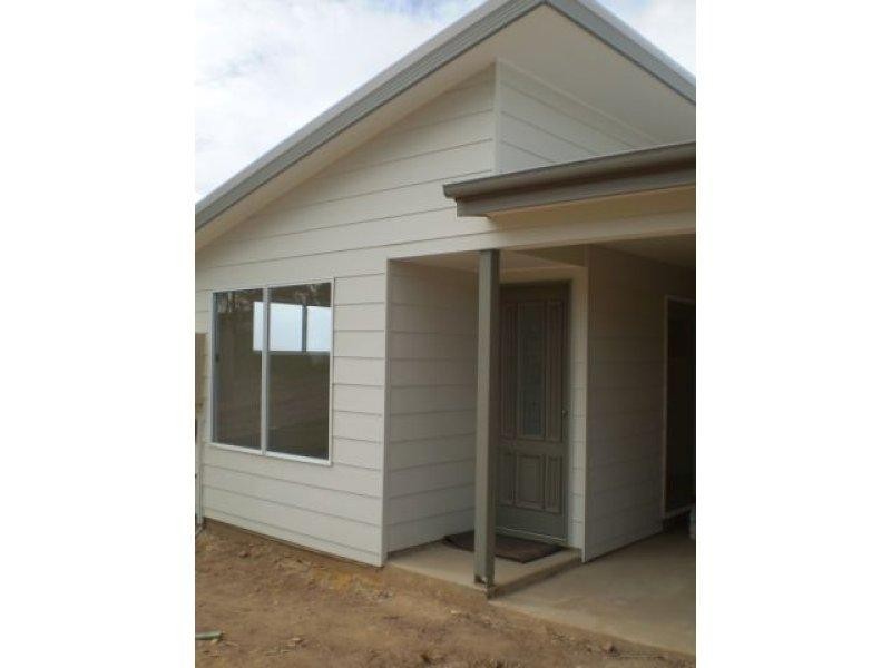 23 May Street, Gin Gin QLD 4671