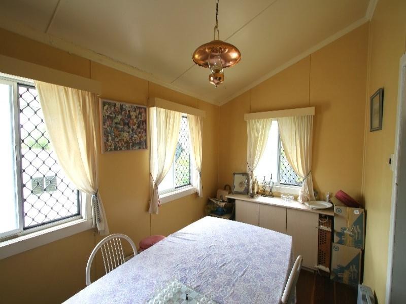 12 Christie Street, Walkervale QLD 4670