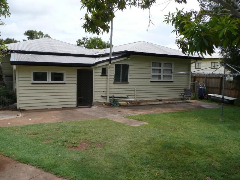 166 Walker Street, Bundaberg QLD 4670